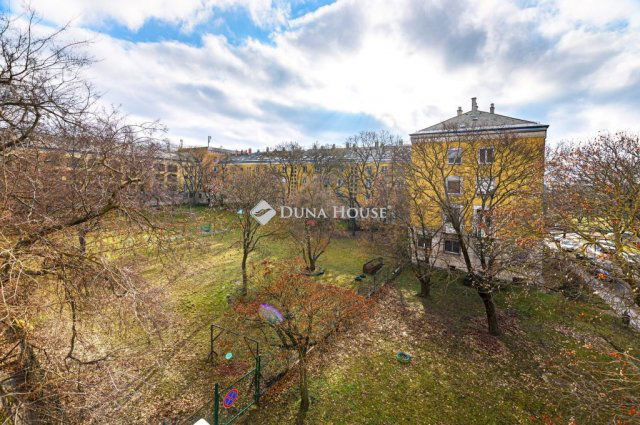 Eladó téglalakás, XIV. kerületben, Bolgárkerék utcában