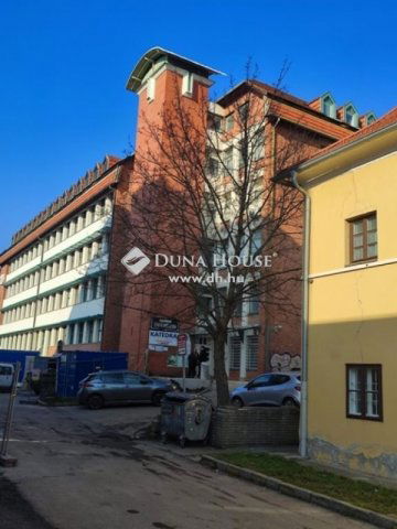 Eladó iroda, Pécsett 34 M Ft / költözzbe.hu