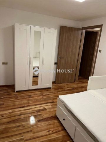 Eladó téglalakás, Budapesten, VI. kerületben 98 M Ft, 3 szobás