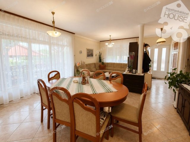 Eladó családi ház, Lajosmizsén 68 M Ft, 3 szobás