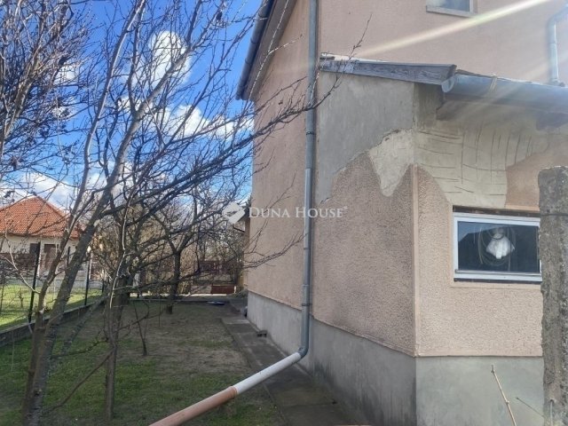 Eladó családi ház, Monoron 72 M Ft, 3 szobás