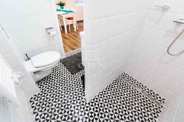 Eladó téglalakás, Budapesten, VI. kerületben 65.9 M Ft, 2 szobás