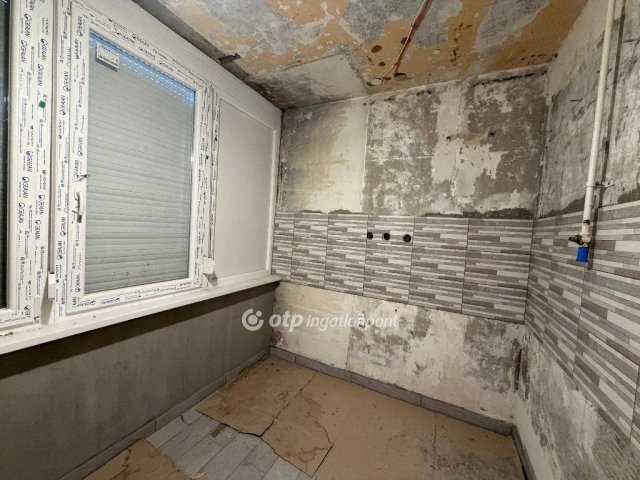 Eladó panellakás, Bátonyterenyén 15.9 M Ft, 2 szobás