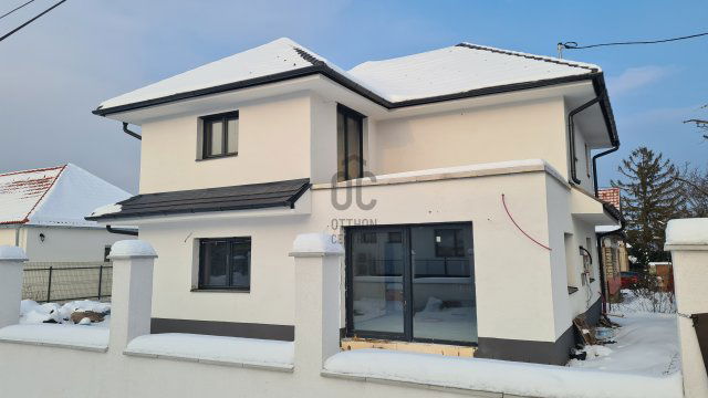 Eladó ikerház, Pomázon 149 M Ft, 5 szobás / költözzbe.hu