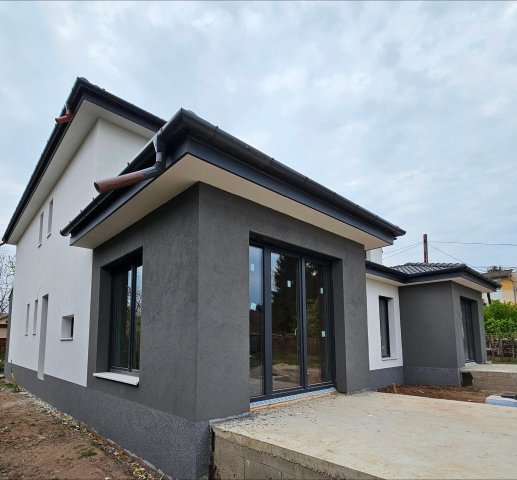 Eladó ikerház, Budapesten, XVIII. kerületben 144.4 M Ft, 5 szobás