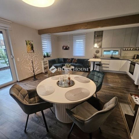 Eladó ikerház, Budapesten, XVII. kerületben 135.9 M Ft