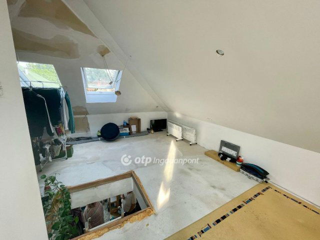 Eladó családi ház, Szigetszentmiklóson 71.9 M Ft, 3+1 szobás