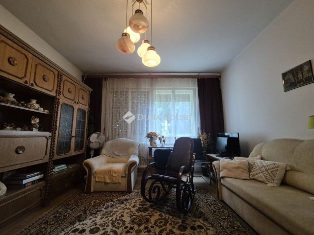 Eladó családi ház, Siófokon 94.9 M Ft, 4 szobás