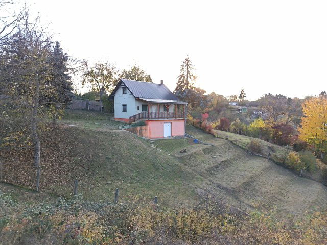 Eladó nyaraló, Kaposváron, Őszirózsa utcában 25 M Ft