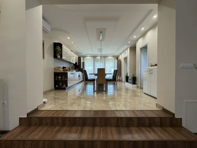 Eladó családi ház, Kecskeméten 115 M Ft, 4 szobás