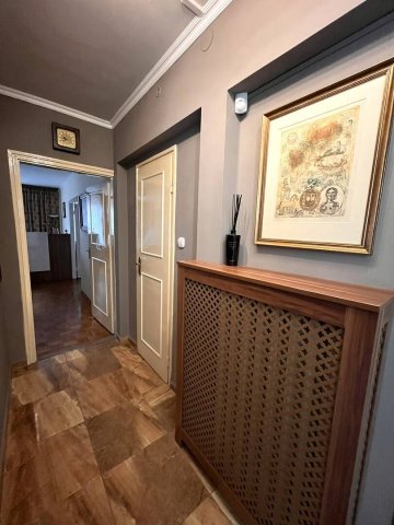 Eladó téglalakás, Győrött 83 M Ft, 4 szobás