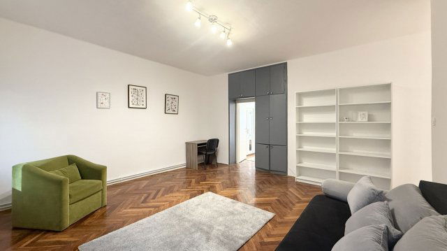 Kiadó téglalakás, albérlet, Debrecenben 200 E Ft / hó, 2 szobás