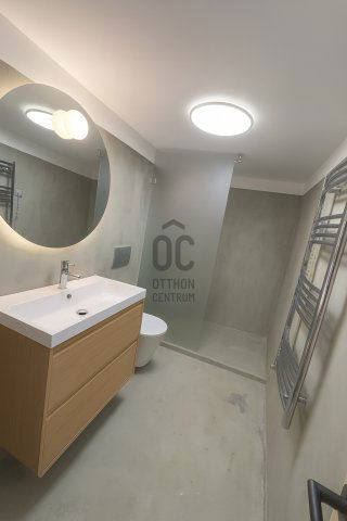 Eladó ikerház, Balatonvilágoson 39.9 M Ft, 2 szobás