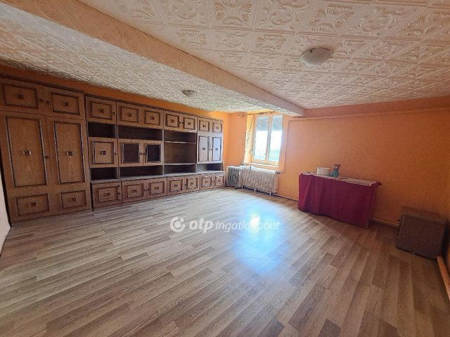 Eladó családi ház, Nádudvaron 11.5 M Ft, 1+1 szobás