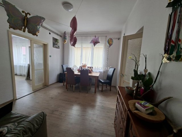 Eladó családi ház, Fóton 120 M Ft, 7 szobás