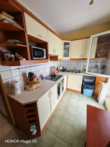 Eladó panellakás, Pécsett 37.9 M Ft, 2 szobás