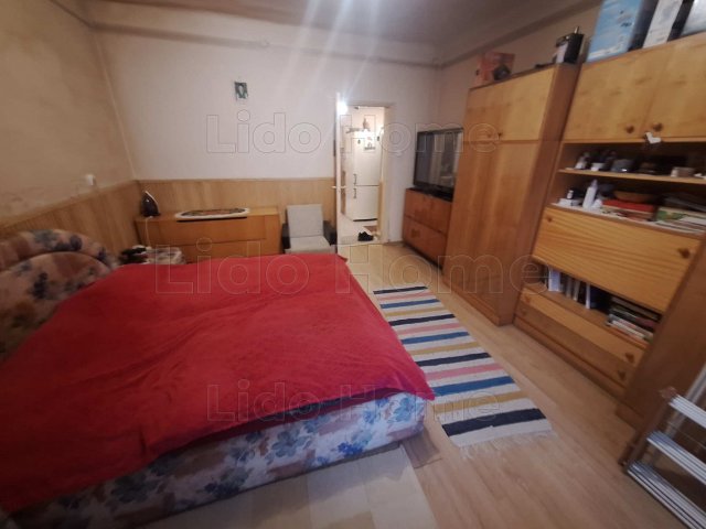 Eladó családi ház, Kaposváron 27.99 M Ft, 2 szobás