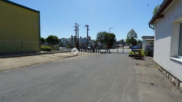 Kiadó üzlethelyiség, Zalaegerszegen 790 E Ft / hó