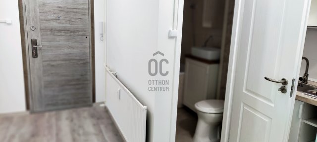 Kiadó panellakás, albérlet, Debrecenben 150 E Ft / hó, 1 szobás