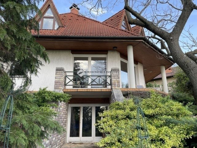 Eladó családi ház, Gödöllőn 169 M Ft, 7 szobás