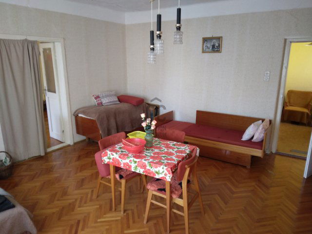 Eladó családi ház, Egerben 45 M Ft, 3 szobás