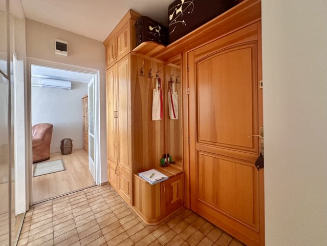 Eladó panellakás, Zalaegerszegen 45 M Ft, 1+2 szobás