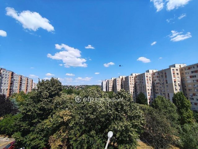 Eladó panellakás, Budapesten, XI. kerületben 76.9 M Ft