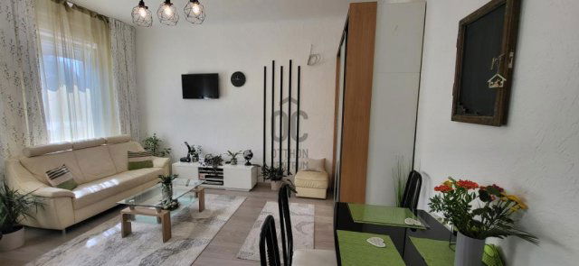 Eladó családi ház, Vecsésen 87.7 M Ft, 3 szobás