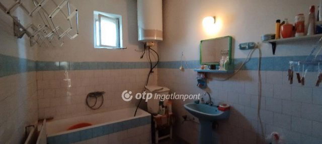 Eladó családi ház, Jászjákóhalmán 26 M Ft, 2+1 szobás