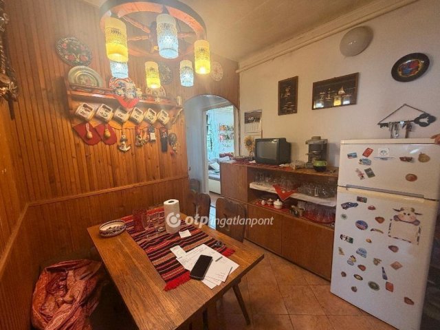 Eladó panellakás, Budapesten, III. kerületben 69.5 M Ft