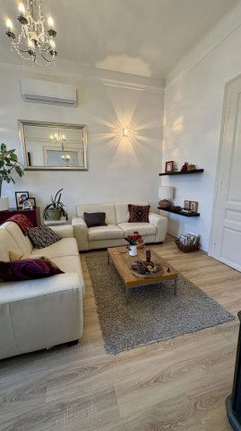 Kiadó családi ház, albérlet, Debrecenben 260 E Ft / hó