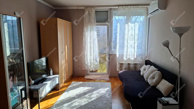 Eladó téglalakás, Debrecenben 41.9 M Ft, 1+1 szobás