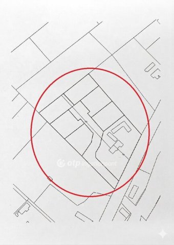 Eladó családi ház, Pakson 95 M Ft, 3 szobás