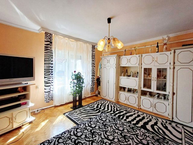 Eladó családi ház, Hajdúsámsonon 60.9 M Ft, 2+1 szobás