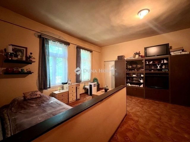 Eladó családi ház, Budapesten, XVII. kerületben 73.9 M Ft