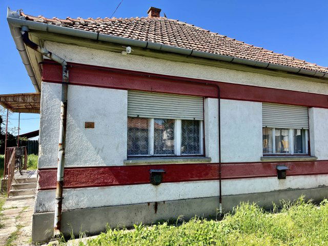 Eladó családi ház, Jászalsószentgyörgyon 17 M Ft, 2 szobás