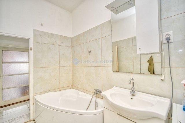 Eladó családi ház, Budapesten, XIX. kerületben 109 M Ft