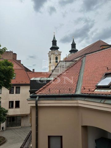 Kiadó téglalakás, albérlet, Székesfehérvárott 180 E Ft / hó