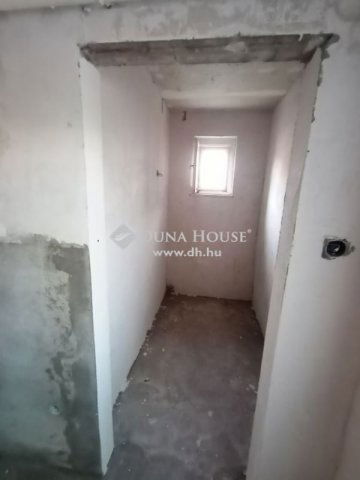 Eladó családi ház, Gyömrőn 79.99 M Ft, 4 szobás