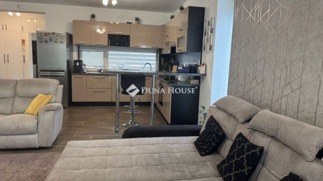 Eladó családi ház, Debrecenben 138 M Ft, 4 szobás