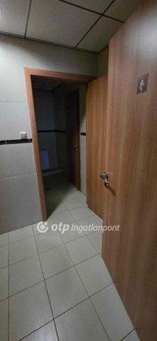 Eladó iroda, Debrecenben 650 M Ft / költözzbe.hu