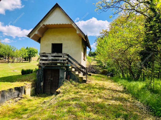 Eladó nyaraló, Beleznán 2.2 M Ft, 1 szobás