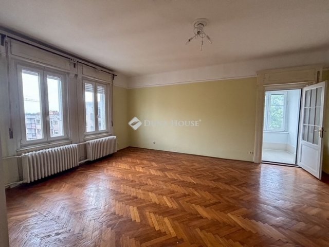 Eladó téglalakás, Budapesten, II. kerületben 178 M Ft, 3 szobás
