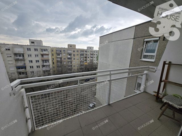 Eladó panellakás, Kecskeméten 47.9 M Ft, 2 szobás