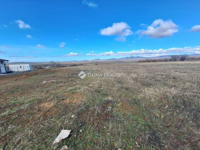 Eladó telek, Gyöngyösön 74 M Ft / költözzbe.hu