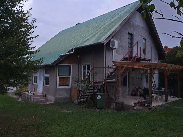 Eladó családi ház, Martonvásáron 85 M Ft, 3 szobás