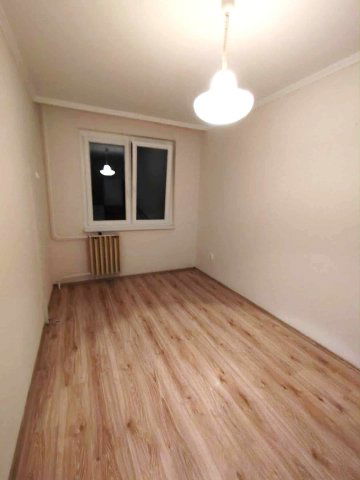 Eladó panellakás, Székesfehérvárott 51.9 M Ft, 2 szobás