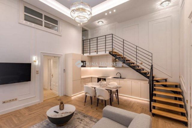 Eladó téglalakás, Budapesten, V. kerületben 159.9 M Ft, 3 szobás