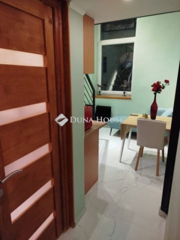 Eladó téglalakás, Budapesten, VII. kerületben 43.8 M Ft