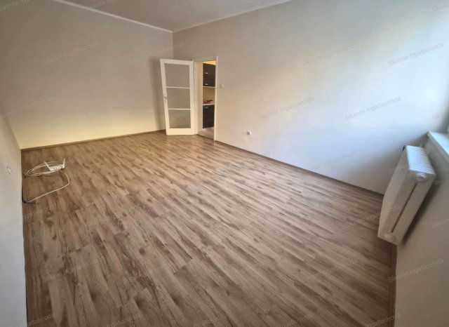 Kiadó téglalakás, albérlet, Oroszlányban 140 E Ft / hó